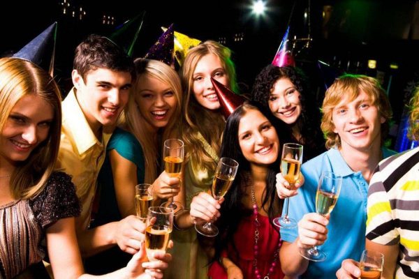 Cosa cercano i neo diciottenni per una festa di compleanno indimenticabile? 1 Cosa cercano i neo diciottenni per una festa di compleanno indimenticabile?